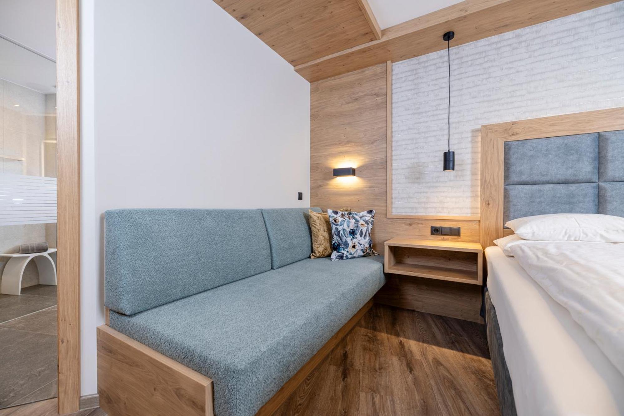 & Garni Knauer Hotel